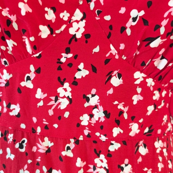 ​A New Day Red Floral V-Neck Flutter Sleeve Midi Dress Size 4 NWOT - Picture 7 of 9